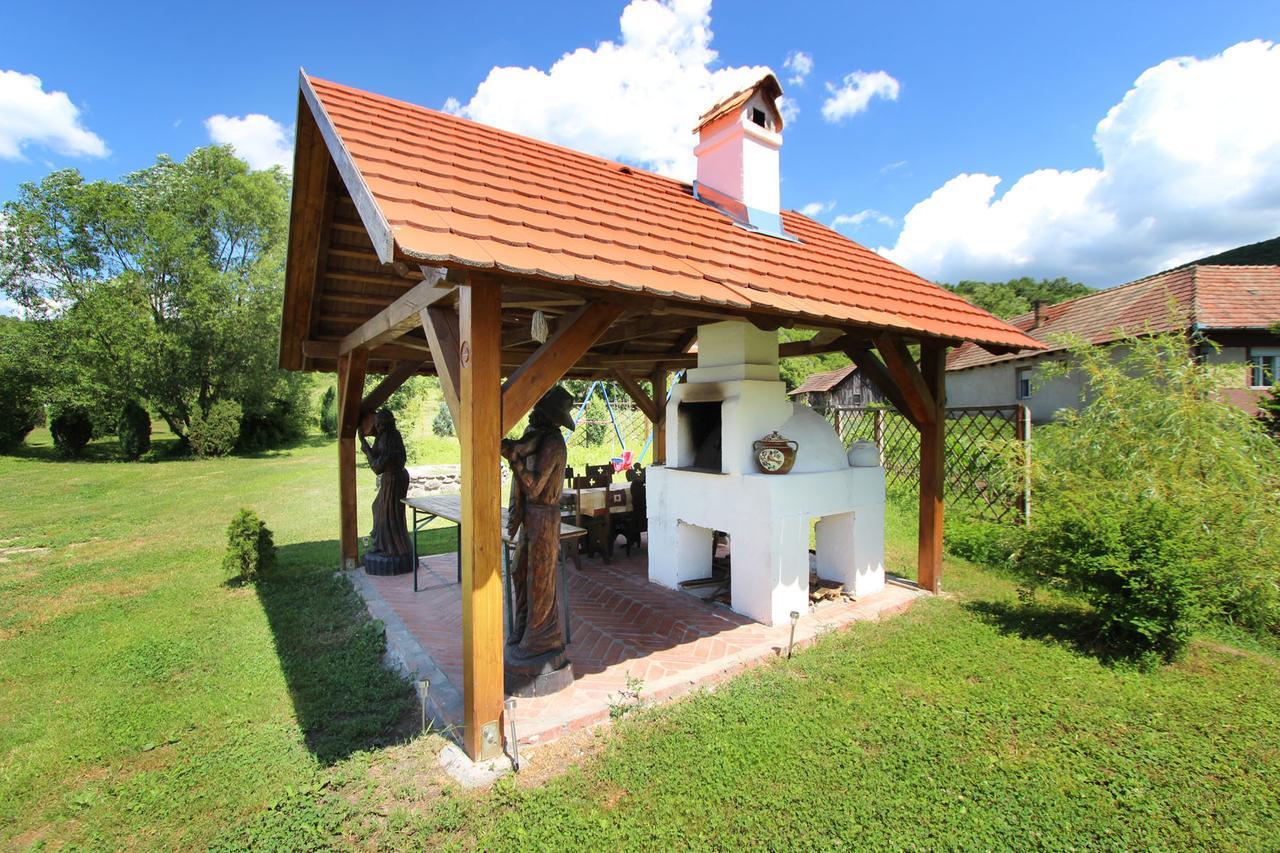 Felsőtold Felso Fogado Bed & Breakfast エクステリア 写真