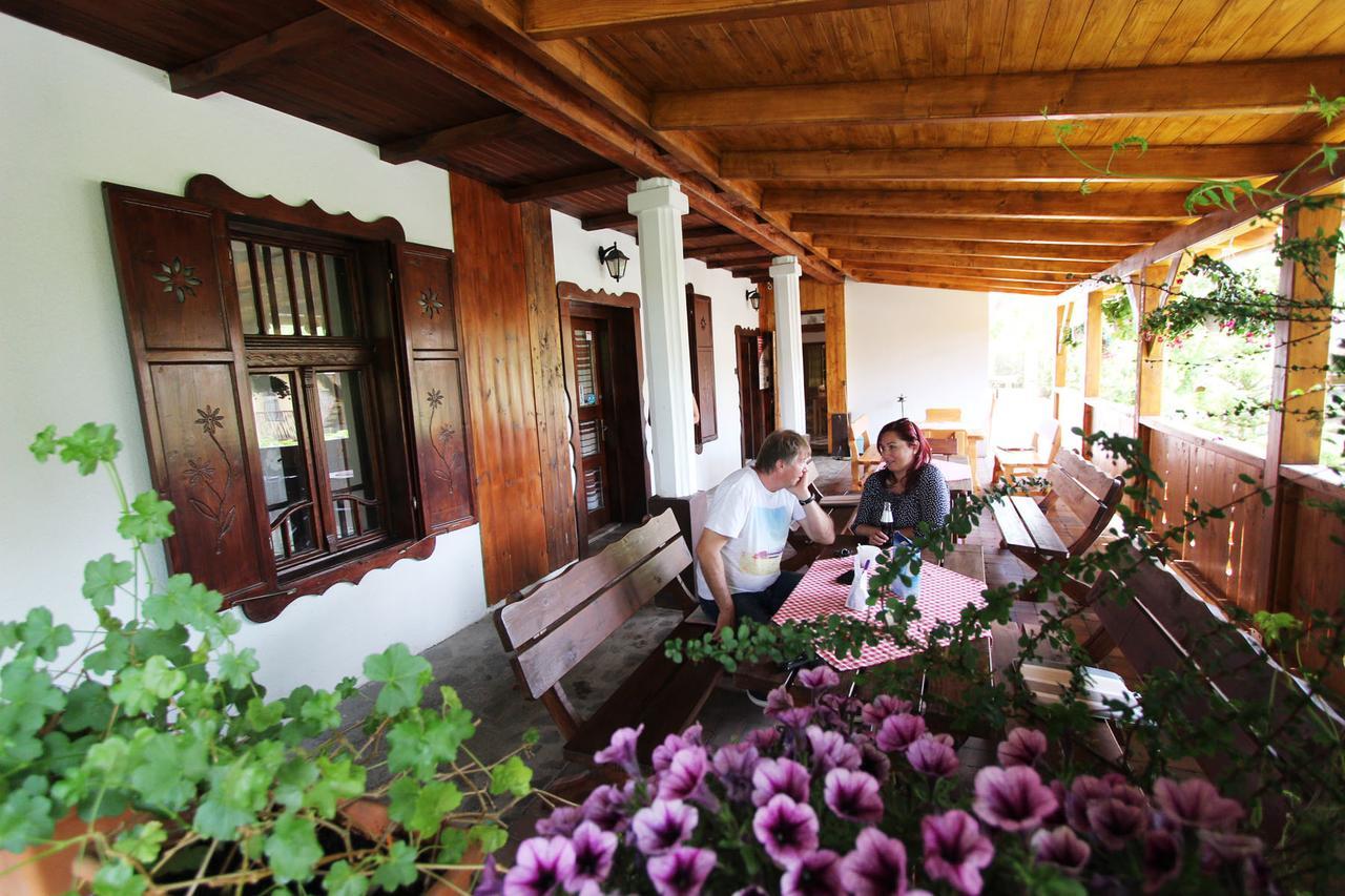 Felsőtold Felso Fogado Bed & Breakfast エクステリア 写真