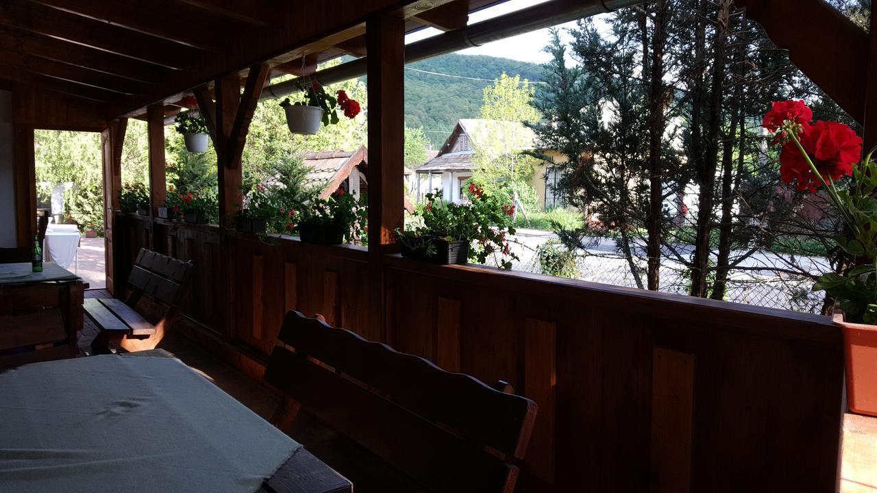 Felsőtold Felso Fogado Bed & Breakfast エクステリア 写真