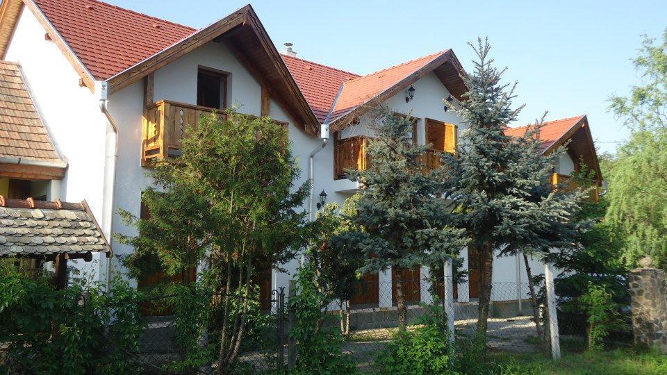 Felsőtold Felso Fogado Bed & Breakfast エクステリア 写真