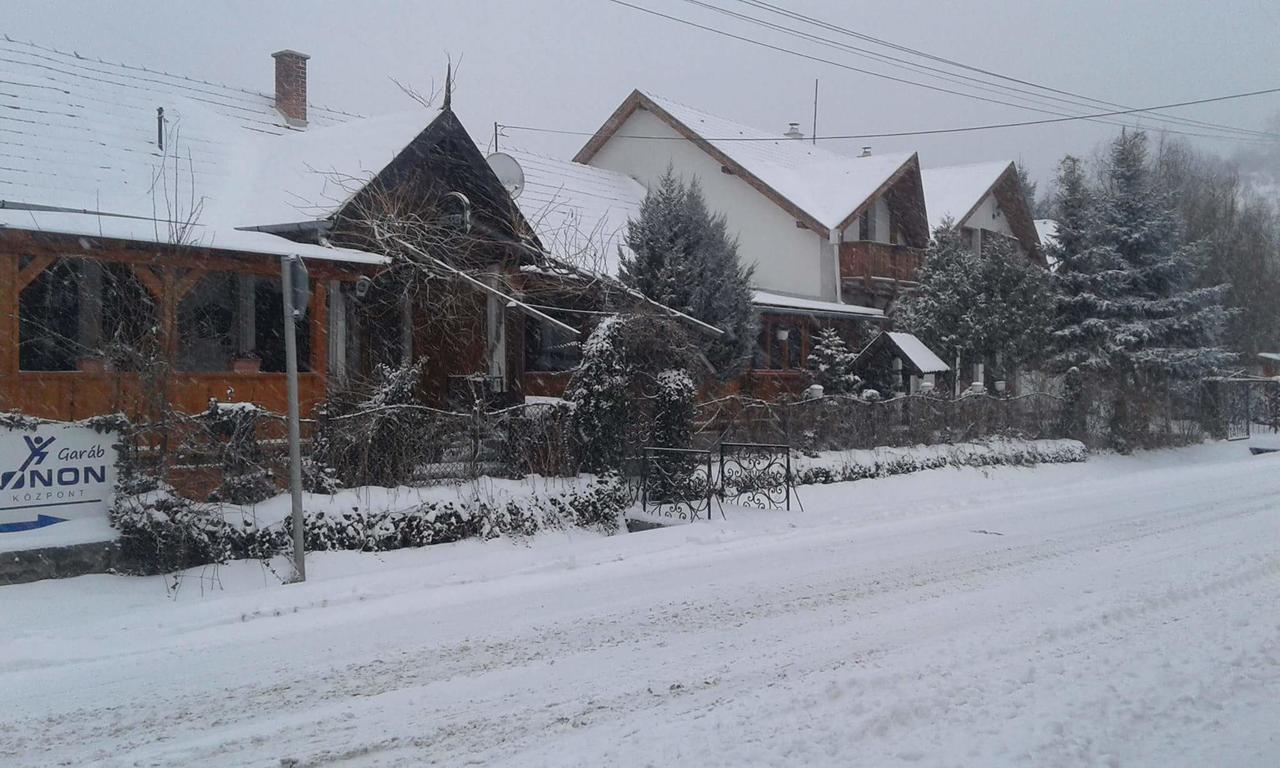 Felsőtold Felso Fogado Bed & Breakfast エクステリア 写真